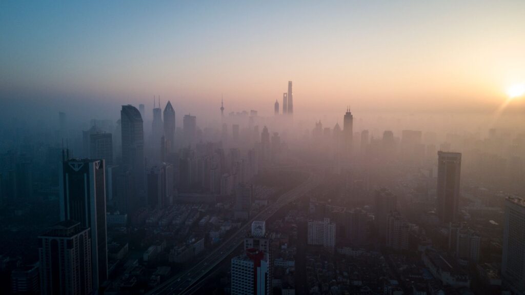 A New Study Shows How Seriously Air Pollution Can Affect Your Heartbeat